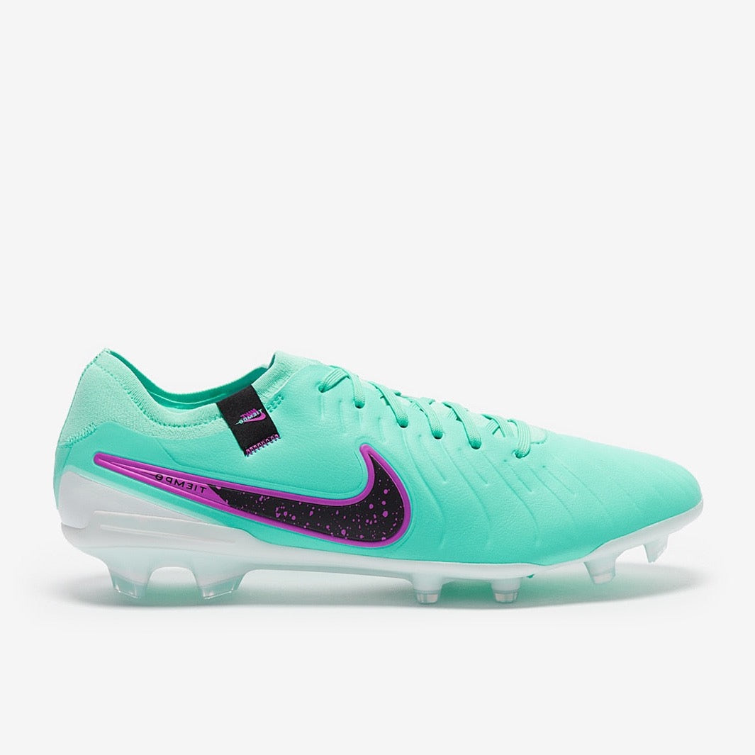 Tiempo Legend 10 Pro FG "Peak Ready"