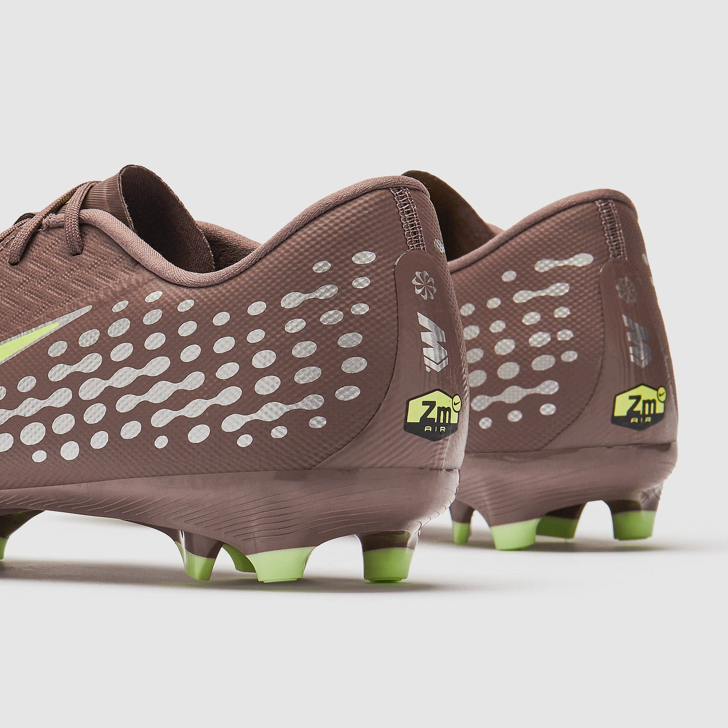 Mercurial Vapor 16 Academy FG Mbappe