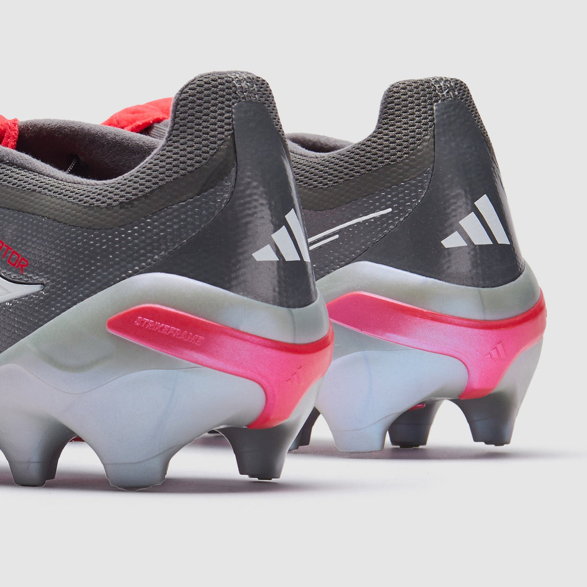 Predator League FT FG "Finishers Steel"