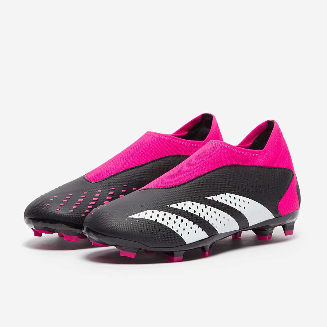 Predator Accuracy.3 LL Jr FG "Own your football"