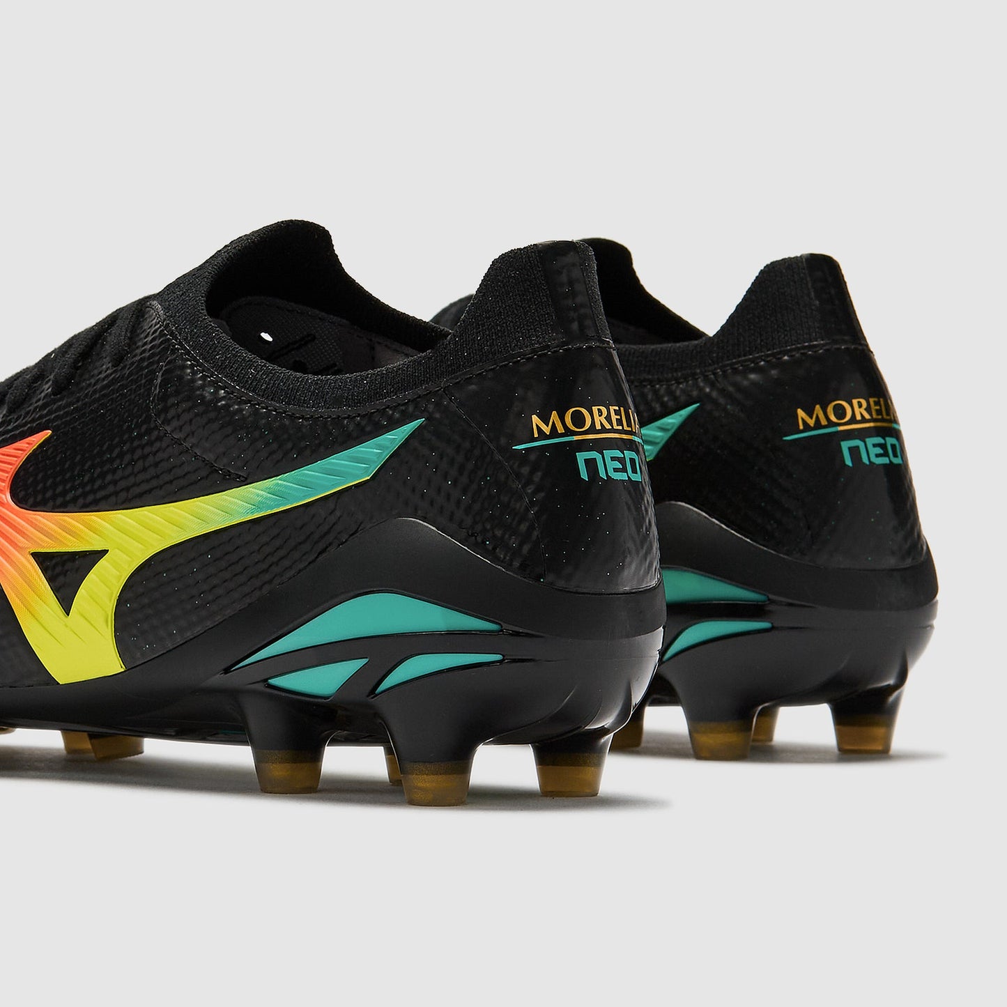 Morelia Neo V Elite FG "Bright Black"