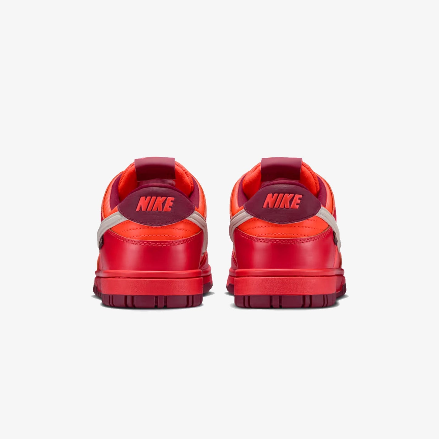 Dunk Low GORE-TEX "Light Crimson"